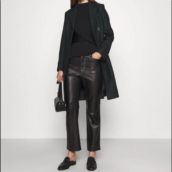 📸Classic Chic Double Breasted Button Down Smokey Grey Coat Warm & Cozy Style🧥 - Picture 4 of 15